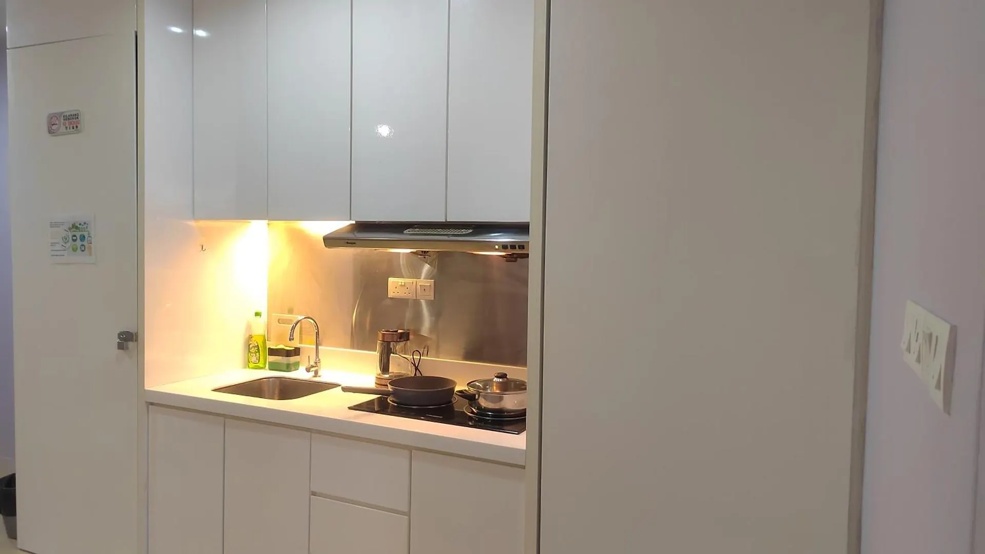 Spacious 1Br 118 Island Plaza 5Pax George Town