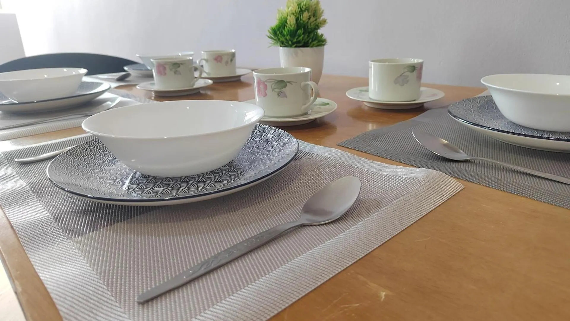 Spacious 1Br 118 Island Plaza 5Pax George Town Apartment